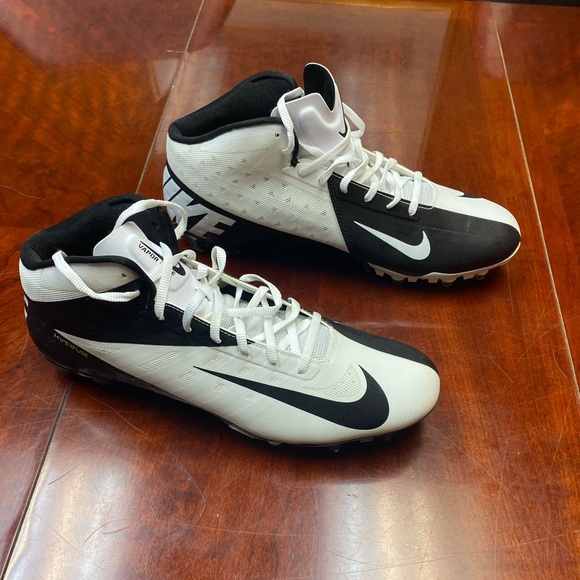 Nike Hyperfuse Vapor Elite Football Cleats Shoe 13 - Picture 2 of 7